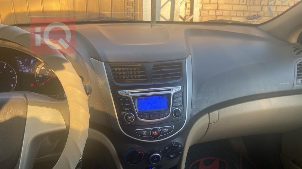Hyundai Accent